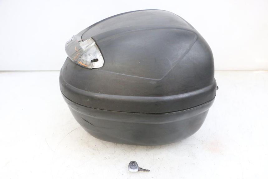 photo de TOP BOX PEUGEOT DJANGO 4T 50 (2014 - 2019) - Spare part profile view