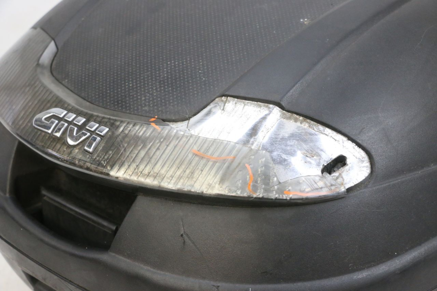 photo de TOP BOX PEUGEOT DJANGO 4T 50 (2014 - 2019) - Component detail