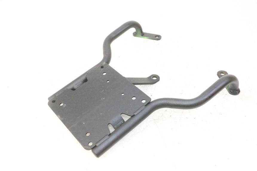 photo de TOP BOX PEUGEOT KISBEE 2T 50 (2010 - 2017)