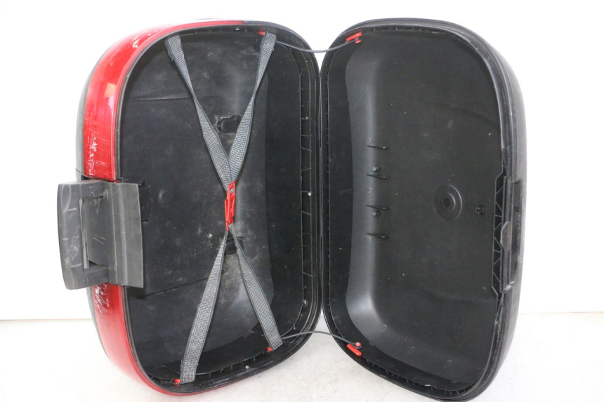 photo de TOP BOX PEUGEOT KISBEE 2T 50 (2010 - 2017)