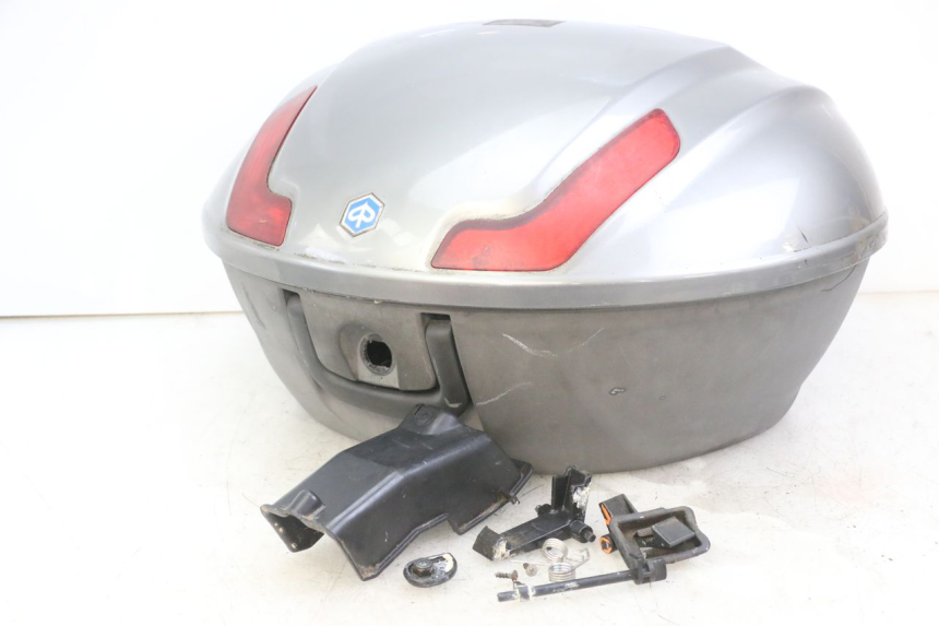 photo de TOP BOX PIAGGIO MP3 LT 300 (2010 - 2016)