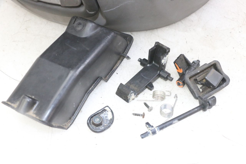 photo de TOP BOX PIAGGIO MP3 LT 300 (2010 - 2016)