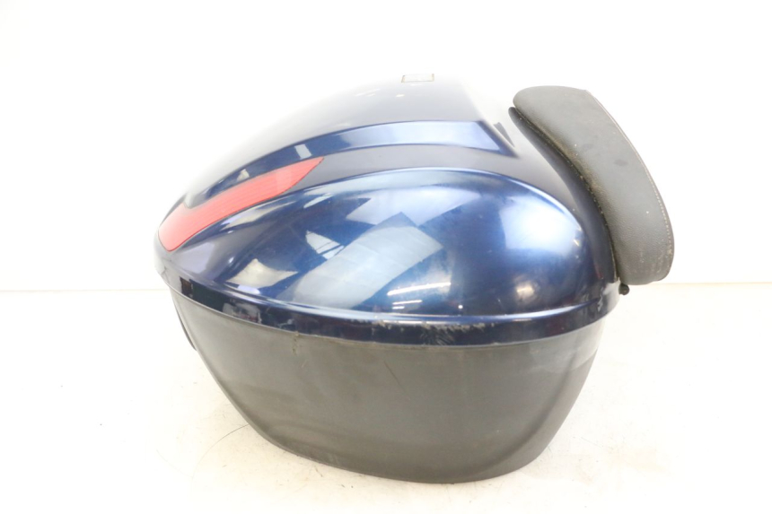 photo de TOP BOX PIAGGIO MP3 RL 250 (2006 - 2010) - Surface and material condition