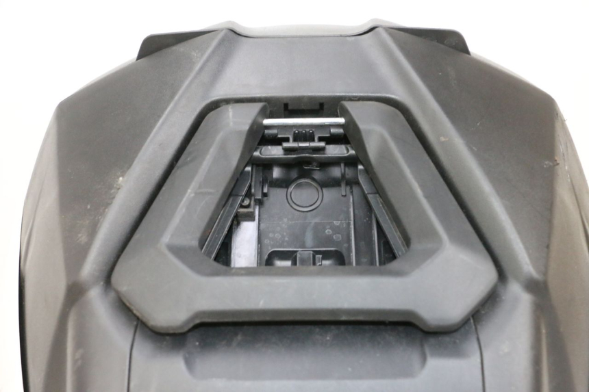 photo de TOP BOX YAMAHA NEO'S CORE 1 (2022 - 2026) - Alternative perspective