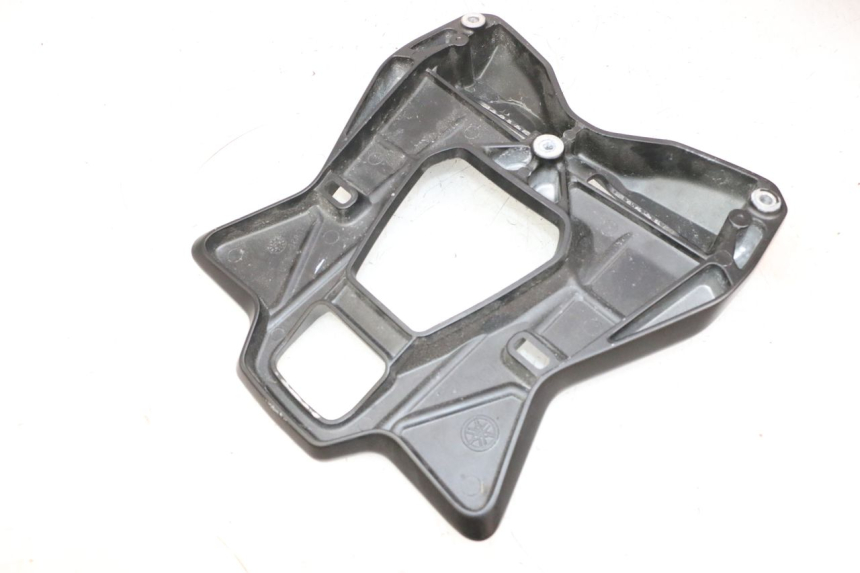 photo de TOP BOX YAMAHA NEO'S CORE 1 (2022 - 2026) - Markings and original references