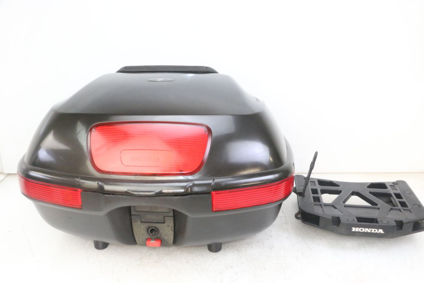 photo de TOP BOX HONDA NTV DEAUVILLE ABS 700 (2007 - 2016)