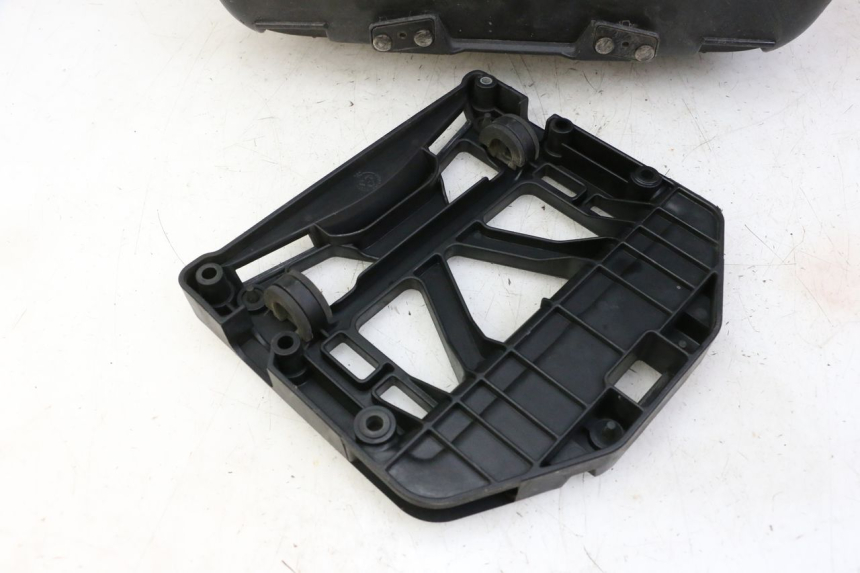 photo de TOP BOX HONDA NTV DEAUVILLE 650 (2001 - 2006)