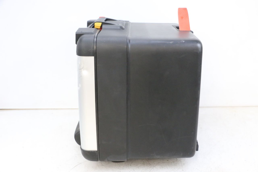 photo de TOP BOX BMW R GS 1250 (2021 - 2024) - Focus on structure