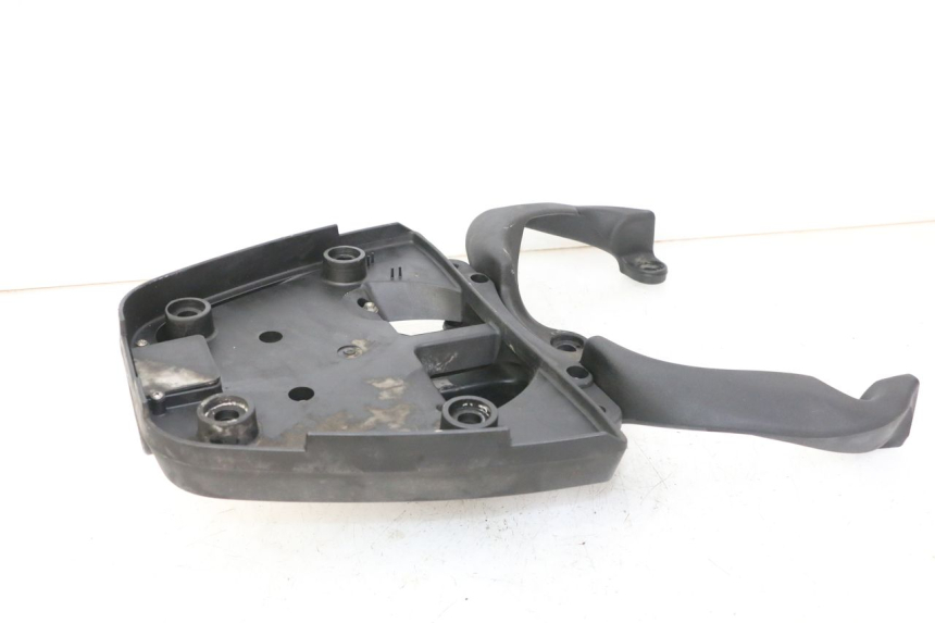 photo de TOP BOX APRILIA SCARABEO GT TOURING 125 (1999 - 2005)
