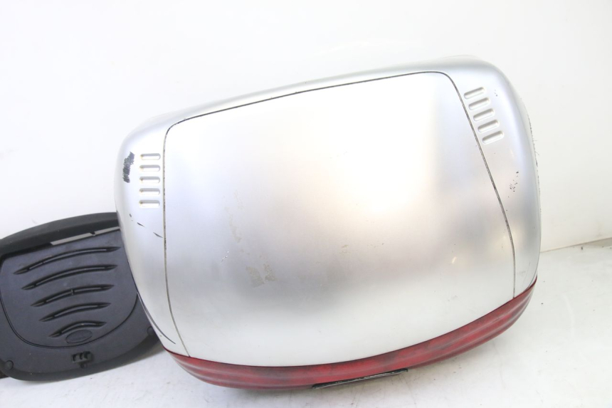 photo de TOP BOX PIAGGIO SUPER LX 125 (2000 - 2003)