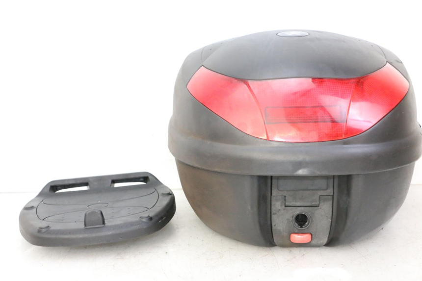 photo de TOP BOX PEUGEOT V-CLIC VCLIC 50 (2007 - 2013)