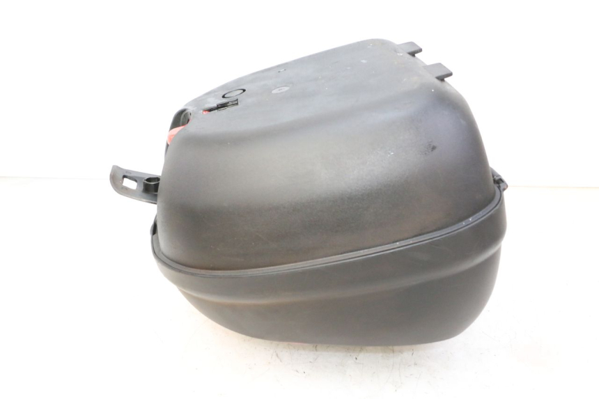 photo de TOP BOX PEUGEOT V-CLIC VCLIC 50 (2007 - 2013)