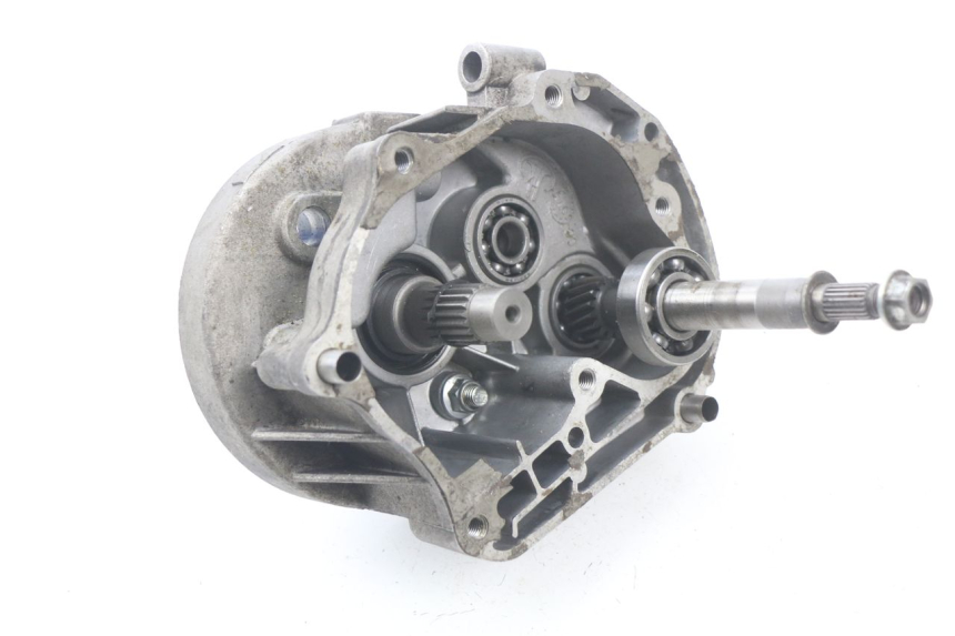 photo de REAR WHEEL SHAFT BENZHOU YY50QT31 VINTAGE 50 (2009 - 2012)