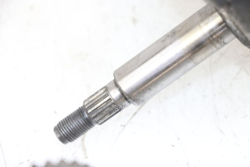 photo de REAR WHEEL SHAFT MBK BOOSTER SPIRIT NAKED 50 (2004 - 2017)