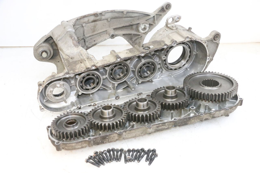 photo de REAR WHEEL SHAFT SUZUKI BURGMAN 650 (2013 - 2020)