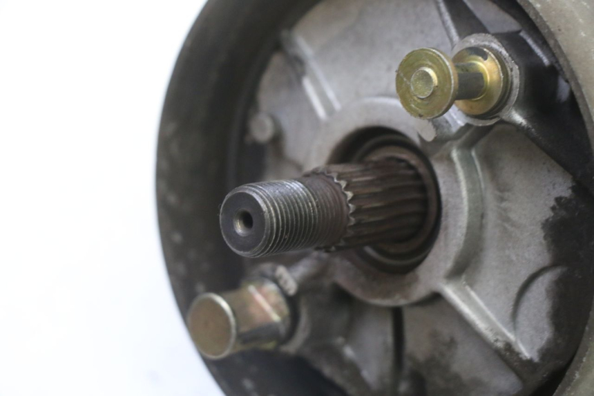photo de REAR WHEEL SHAFT ORCAL CAVARO 4T 50 (2019 - 2023)