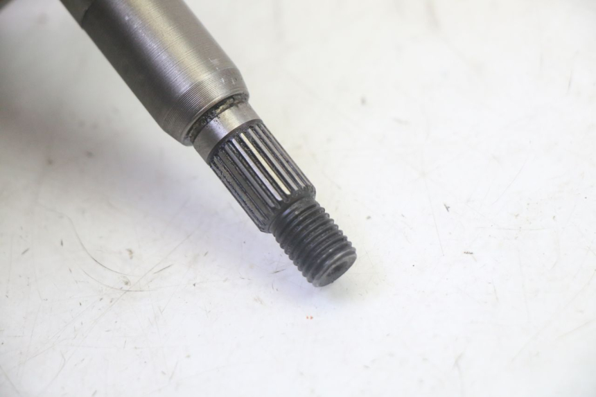 photo de REAR WHEEL SHAFT PEUGEOT CITYSTAR 50 (2013 - 2017)