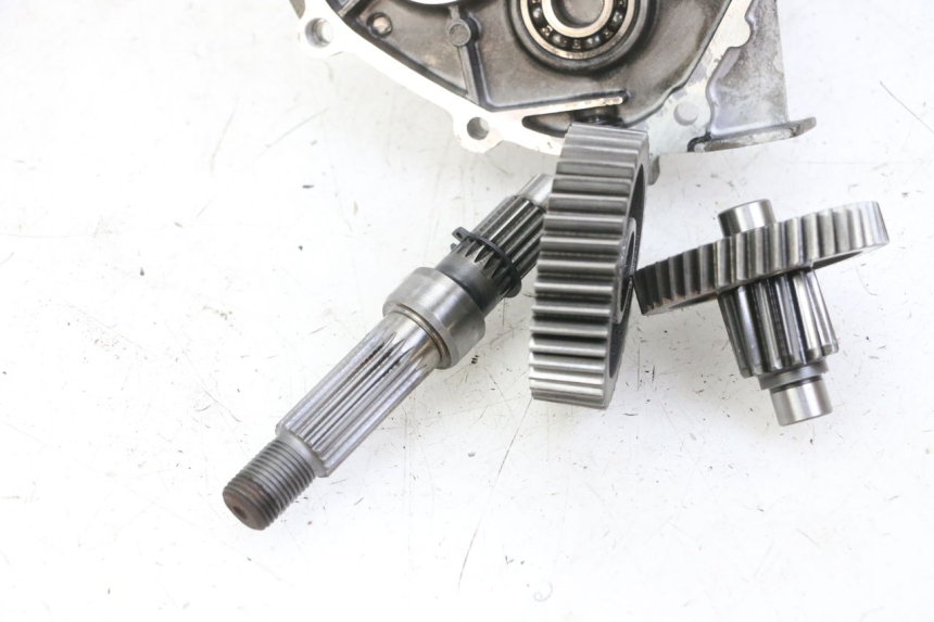 photo de REAR WHEEL SHAFT DAELIM BESBI 125 (2007 - 2008)
