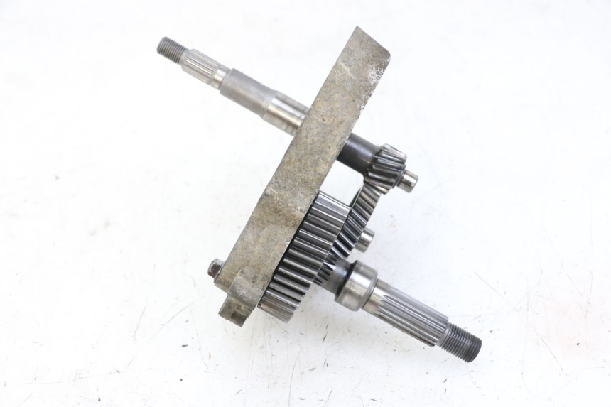 photo de REAR WHEEL SHAFT DAELIM BESBI 125 (2007 - 2008)