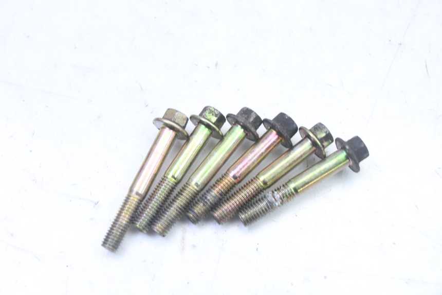 photo de REAR WHEEL SHAFT KEEWAY F-ACT FACT 50 (2006 - 2011)
