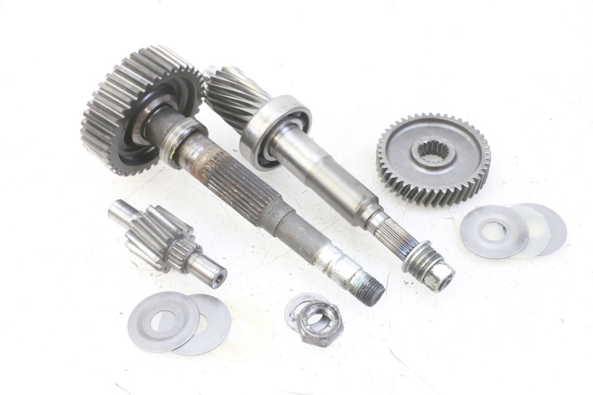 photo de REAR WHEEL SHAFT HONDA FORZA ABS 300 (2013 - 2019)