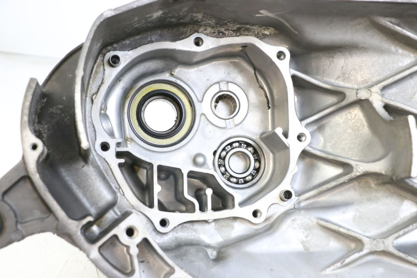 photo de REAR WHEEL SHAFT HONDA FJS SILVER WING SILVERWING 400 (2005 - 2008)