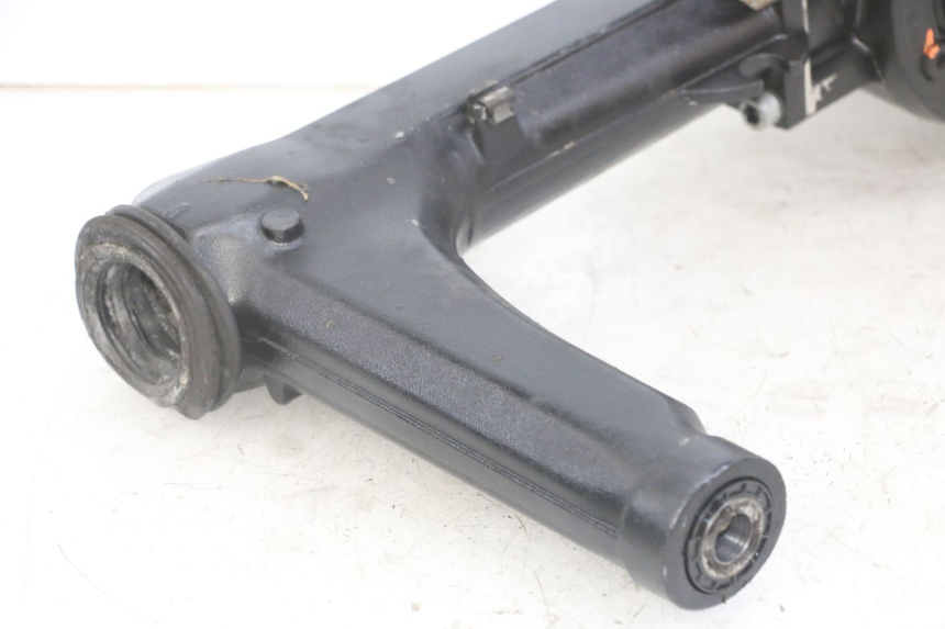 photo de REAR WHEEL SHAFT BMW K 75 RT 750 (1989 - 1997)
