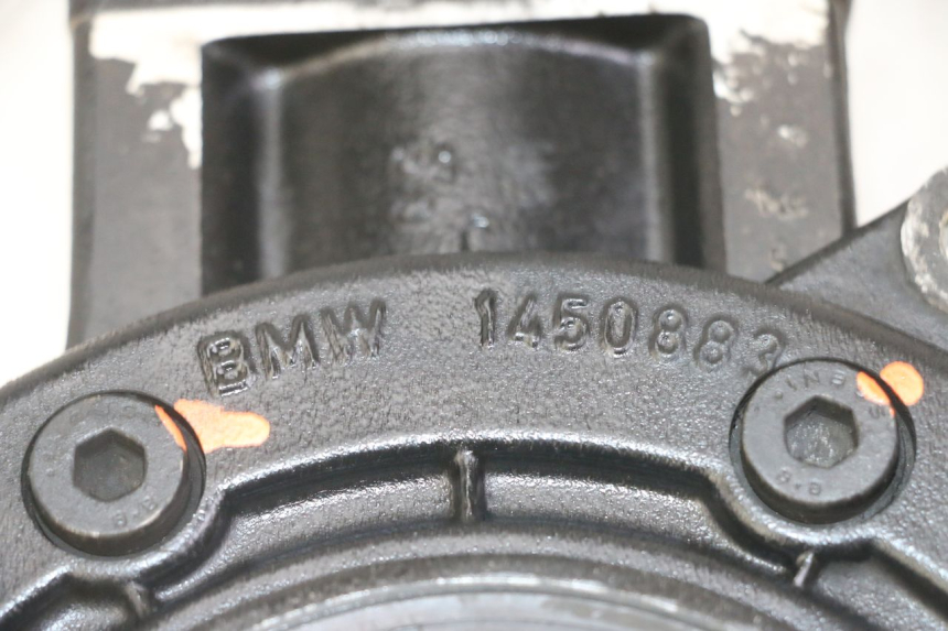 photo de REAR WHEEL SHAFT BMW K 75 RT 750 (1989 - 1997)