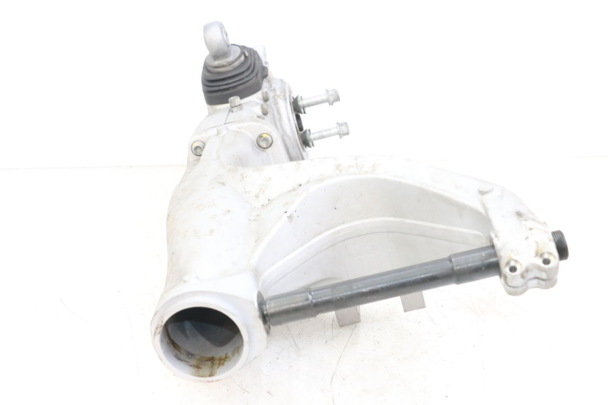photo de REAR WHEEL SHAFT MOTO GUZZI NORGE 8V GT 1200 (2011 - 2016)
