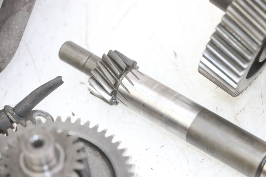photo de REAR WHEEL SHAFT PIAGGIO MP3 LT 300 (2010 - 2016)