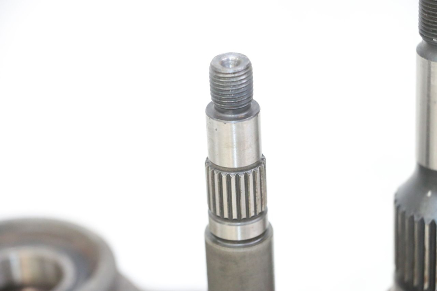 photo de REAR WHEEL SHAFT PIAGGIO MP3 LT 300 (2010 - 2016)