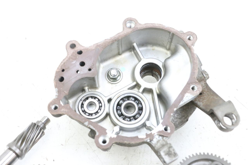 photo de REAR WHEEL SHAFT YAMAHA NEOS NEO'S 4T 50 (2008 - 2016) - Additional view of the item