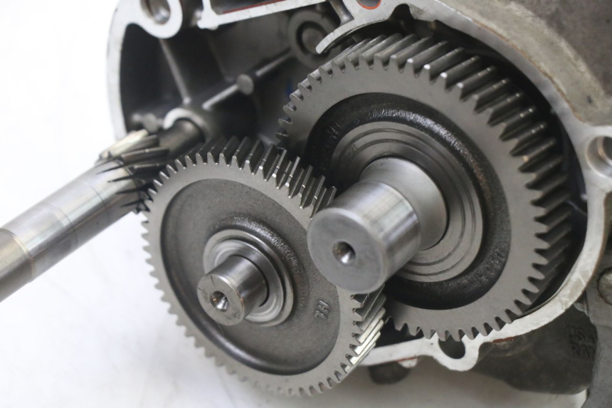 photo de REAR WHEEL SHAFT PIAGGIO NEW TYPHOON 50 (2018 - 2021)