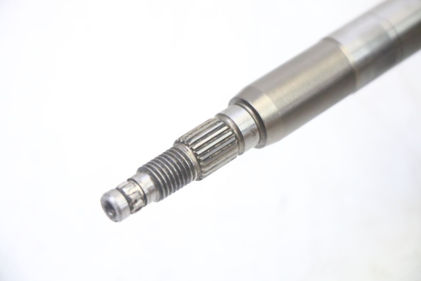 photo de REAR WHEEL SHAFT PIAGGIO NEW TYPHOON 50 (2018 - 2021)