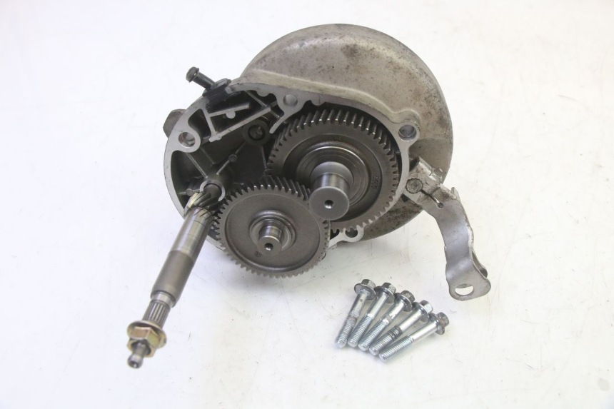 photo de REAR WHEEL SHAFT PIAGGIO NEW TYPHOON 50 (2010 - 2017)