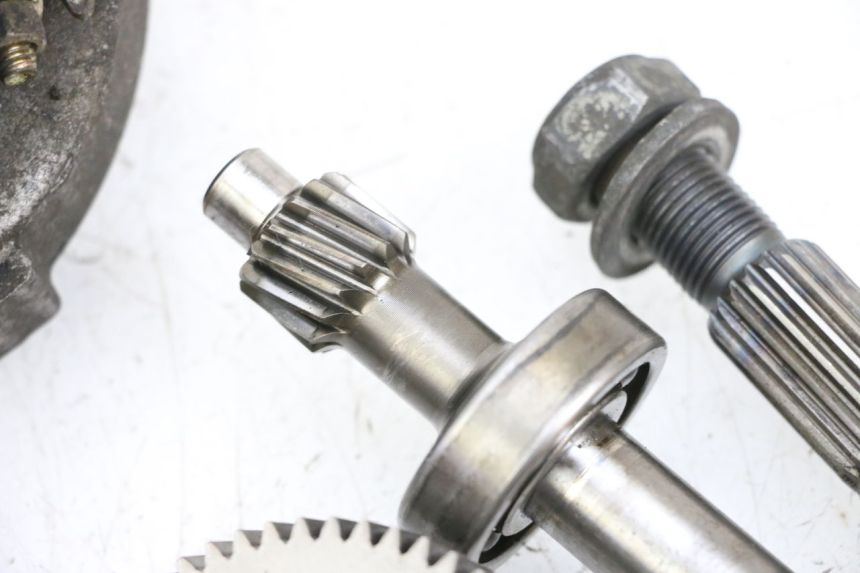 photo de WHEEL TRANSMISSION SYM ORBIT III 3 4T 50 (2018 - 2021) - Detailed visual inspection