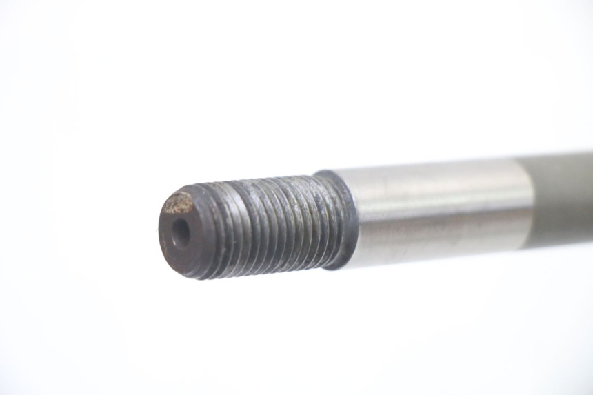 photo de REAR WHEEL SHAFT PEUGEOT SATELIS 125 (2013 - 2018)