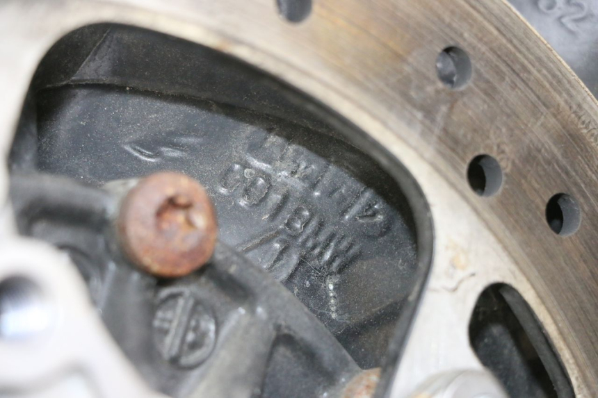 photo de REAR WHEEL SHAFT BMW R GS 1250 (2021 - 2024) - Alternative perspective