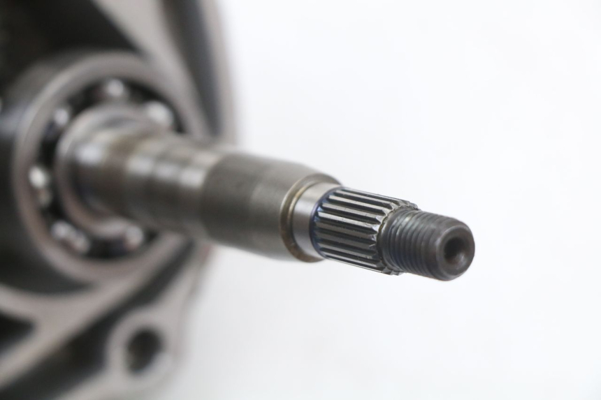 photo de REAR WHEEL SHAFT EUROCKA R8 4T 50 (2013 - 2022)