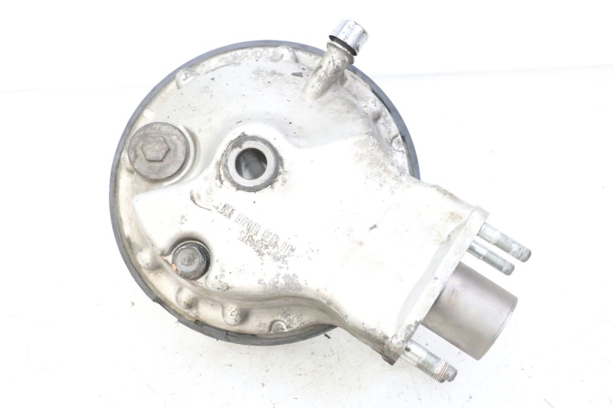 photo de REAR WHEEL SHAFT HONDA ST PAN EUROPEAN 1300 (2002 - 2013)