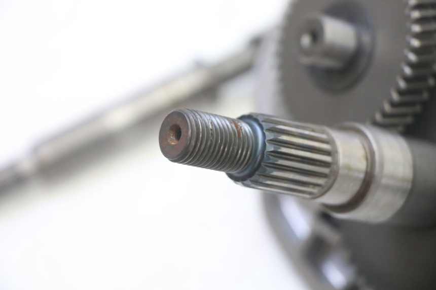 photo de REAR WHEEL SHAFT PEUGEOT STREETZONE I 2T 50 (2018 - 2020)
