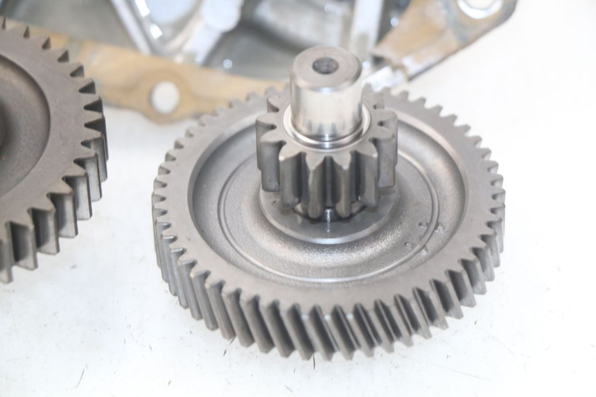 photo de REAR WHEEL SHAFT MBK STUNT NAKED 50 (2004 - 2018) - Surface and material condition