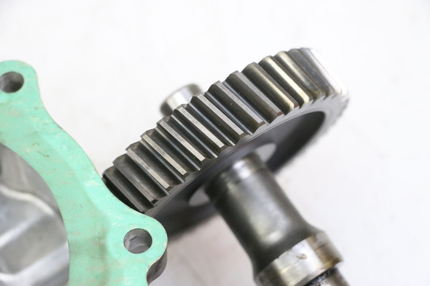 photo de REAR WHEEL SHAFT SUZUKI BURGMAN 125 (2015 - 2017)