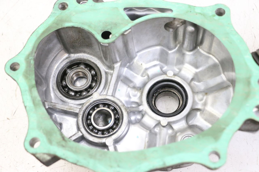 photo de REAR WHEEL SHAFT SUZUKI BURGMAN 125 (2015 - 2017)
