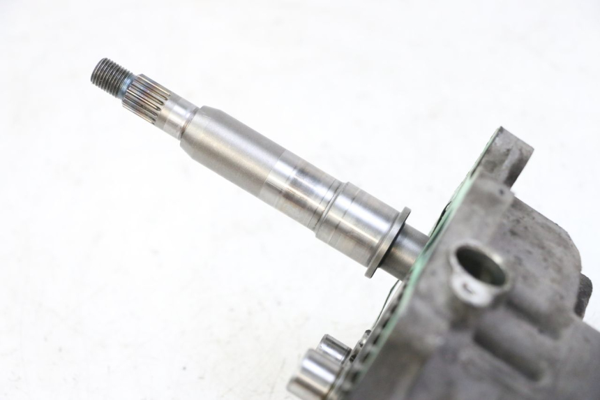 photo de REAR WHEEL SHAFT SUZUKI BURGMAN 125 (2015 - 2017)