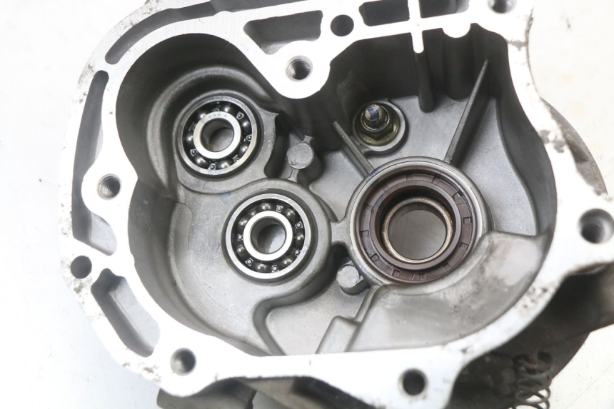 photo de REAR WHEEL SHAFT SYM FIDDLE 3 III 50 (2014 - 2017)