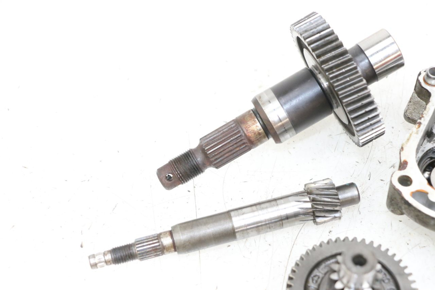 photo de REAR WHEEL SHAFT PIAGGIO VESPA LX 2T 50 (2005 - 2013)