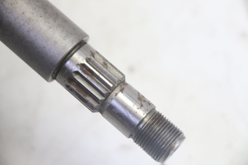 photo de REAR WHEEL SHAFT YAMAHA X-MAX XMAX 125 (2010 - 2014)