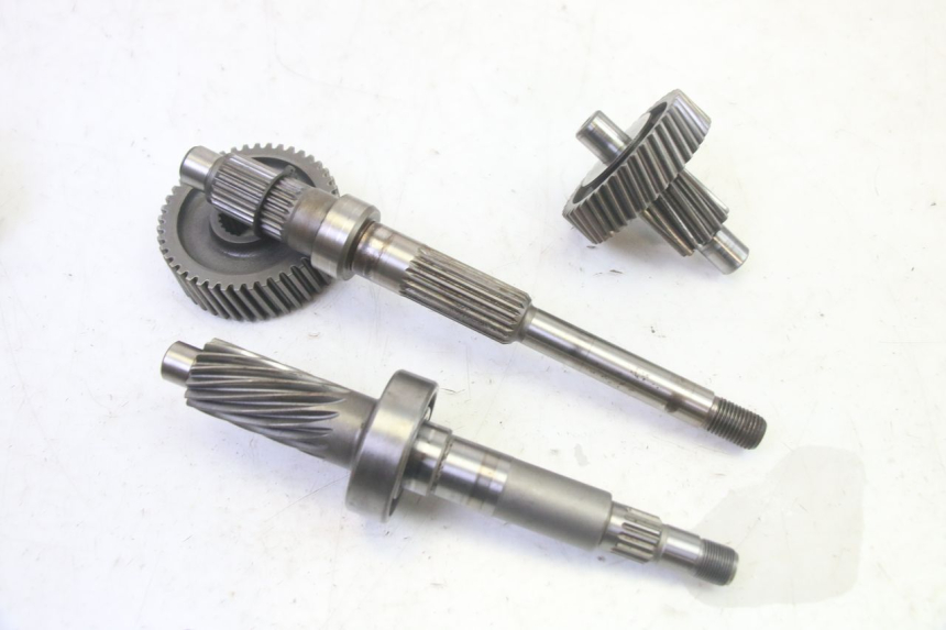 photo de REAR WHEEL SHAFT YAMAHA X-MAX XMAX 125 (2010 - 2014)