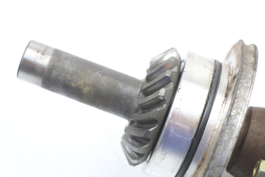 photo de REAR WHEEL SHAFT YAMAHA XJ F 900 (1983 - 1994)